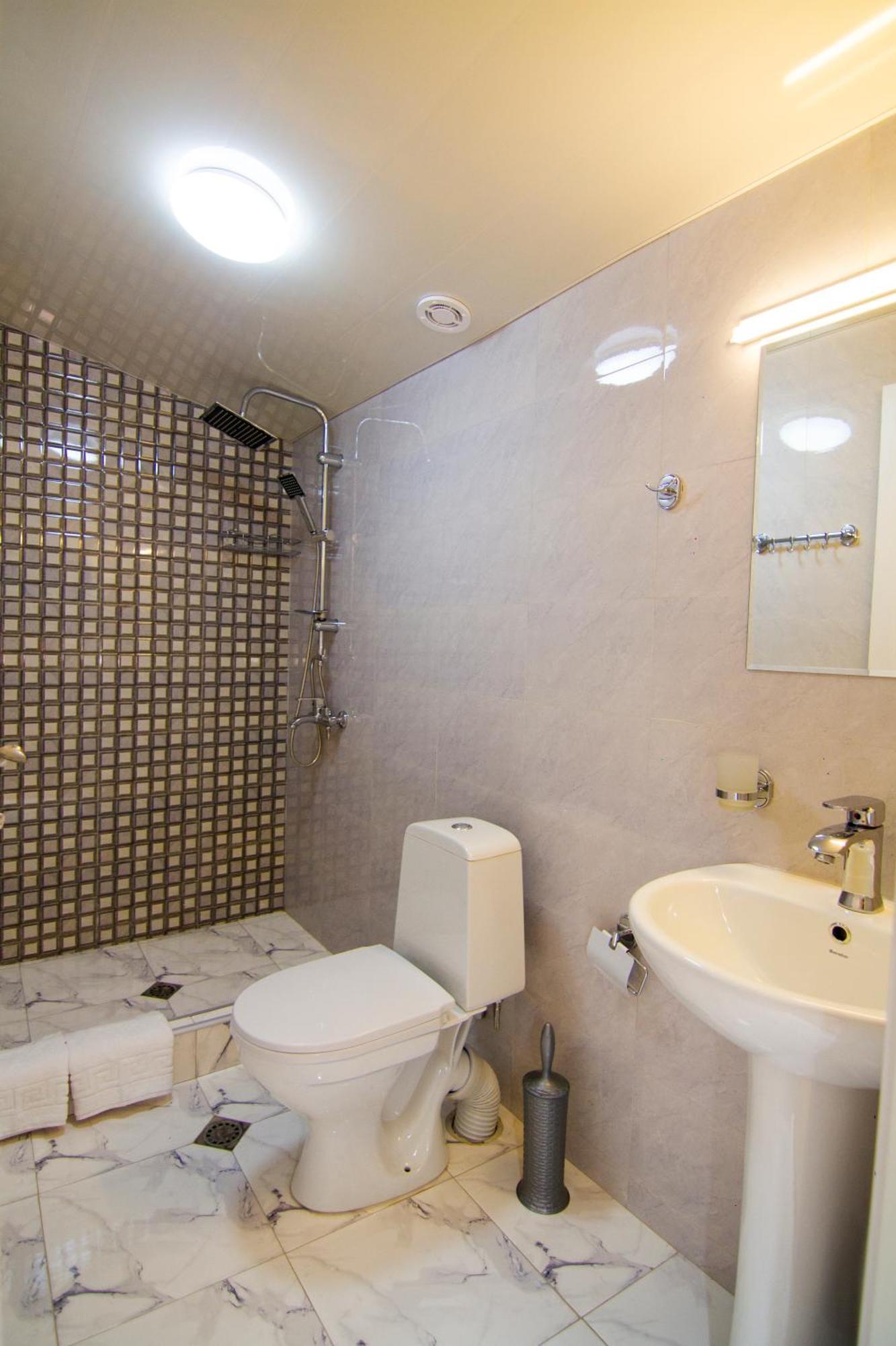 Hotel Care Inn Tbilisi Exterior photo